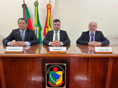  Escolha da Nova Mesa Diretora 2025